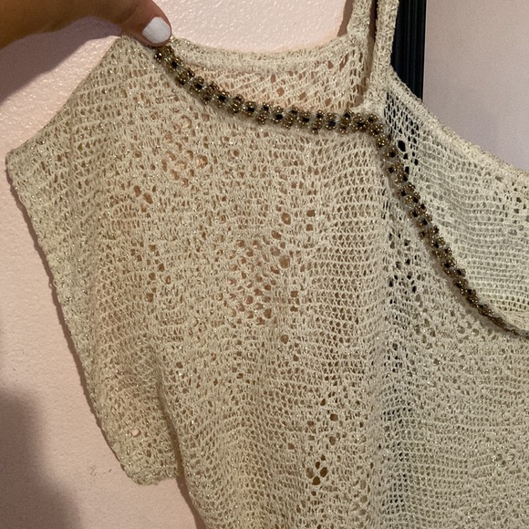 Top - Picture 2 of 7